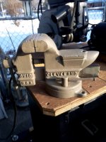 COLUMBIAN C44 VISE1.jpg