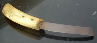 FarrierKnifeBk.JPG