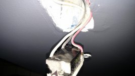 switch near kitchen1.jpg