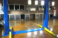 custom-aluminum-garage-cabinets.jpg