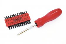craftsman-ratcheting-magnetic-screwdriver-with-25-bits.jpg