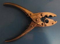pliers2.jpg