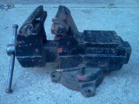 LIGHT BLUE WILTON VISE4.jpg