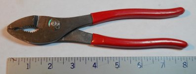 Wilde G263P 8 in slip-joint pliers 02.jpg Wilde G263P 8 in slip-joint pliers 02.jpg