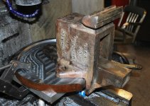Parker #79 Vise Stand (11).jpg
