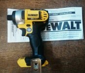 dewalt130.jpg