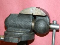 fpu-bench-mini-bullet-vise-clamp-on-made-in-poland-machinist-tool-f42a9ecba96f303e73f2b3cd6358c7.jpg