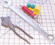 A1 Eifel  B1 Indestro, B2 Pic Dip Clamp W Hammer tips.jpg
