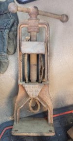 Reed pipe vise.jpg