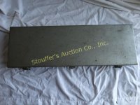 70252450.jpg