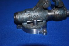 Wilton 820-920 Baby Swivel Base (6).jpg