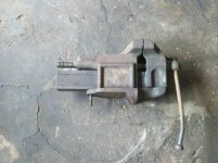 unk open screw.jpg