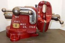 Emmert 4a Universal Machinists' vise restored left.jpg