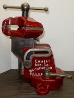 Emmert 4a Universal Machinists' vise restored right elevated.jpg