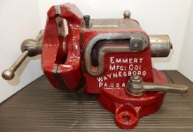 Emmert 4a Universal Machinists' vise restored right level.jpg