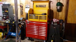 dewalt2.jpg