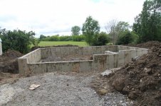 Foundation wall 1.jpg