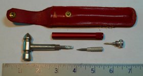Artamount jewelers hammer 02.jpg Artamount jewelers hammer 02.jpg