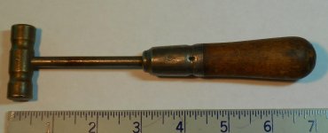 brass jewelers hammer.jpg brass jewelers hammer.jpg