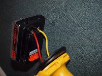 Dewalt18v-20vMaxNoAdapter-4.jpg