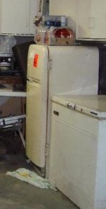 fridge2.jpg