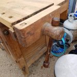 my_workbench_right_vise.jpg