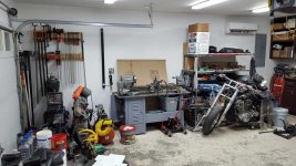 BaresGarage02.jpg