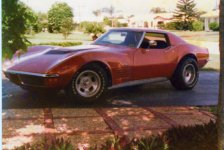 72 Corvette.jpg