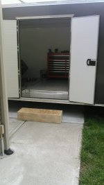trailer180.jpg