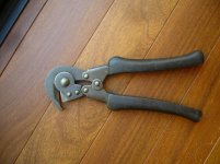 ww2 wire cutter.jpg