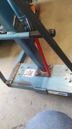 ENGINE HOIST JACK HANDLE ON THE POST.jpg