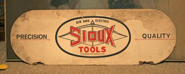 sioux-tools-sign.jpg