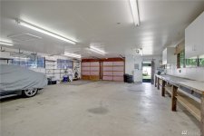 Garage 2.jpg