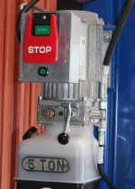 Modified Lift Controls Close Up.jpg