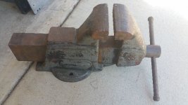 Craftsman 506-51840 vise -2sm.jpg