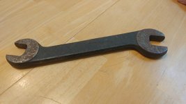 wrench2.jpg