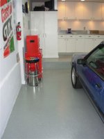 garage 008.jpg