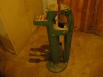 Wells Bros Vise 002.jpg