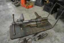 Hybrid bench vise post vise 5.jpg