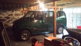 garage2.jpg
