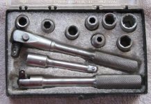 G.M. Mfg. Co. 1160 12-pc 1.4 drive SAE socket set (Ebay 332505558902 02).jpg G.M. Mfg. Co. 1160 12-pc 1.4 drive SAE socket set (Ebay 332505558902 02).jpg