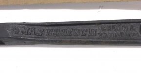 Heller 8-in smooth jaw black Masterench (Ebay 253215369417 03).jpg