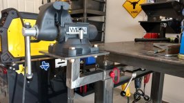 wilton tradesman on hitch mount with 90 degree elbow to get to bench height.jpg