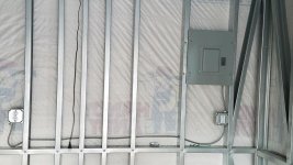detached garage outside disconnect.02.jpg