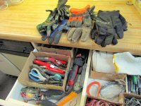 Gloves 1.jpg