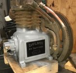 DeVilbiss 342 Compressor 03.jpg