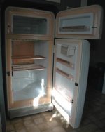 Fridge open - SM.JPG