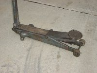 2 TON WALKER HYDRAULIC SHOP FLOOR JACK.jpg