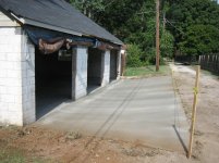 Garage2-driveway.jpg