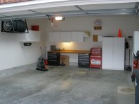 garage1.jpg